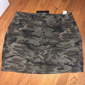 Camo Mini Skirt!